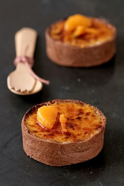 foodopia:  Tangerine Creme Brulee Tartlets