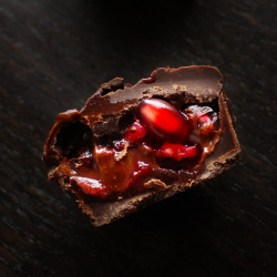 sweetoothgirl:  Nutella & Pomegranate Chocolate Cups