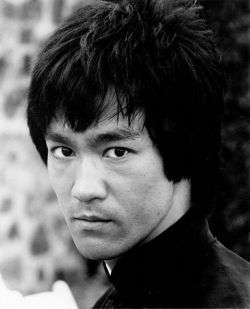 sifu-taichi-kungfu:  My favorite Kung Fu star!!