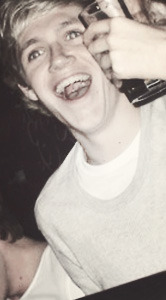 itshoran:  Niall Horan Alphabet:  ∟D » Drunk. “we both