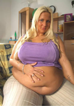 Big women are beautiful !!! NSFW