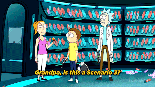 grimphantom2:  doafhat:You guys doing Morty’s Mind Blowers? Summer looks hot in the last gif =P