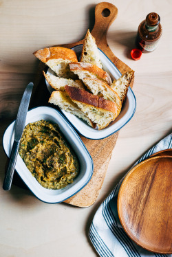 do-not-touch-my-food:  Roasted Zucchini and Fennel Dip with Chipotle