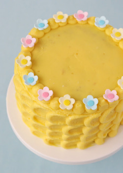 foodffs:  Vanilla Cake Really nice recipes. Every hour.