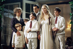 costumefilms:  Finding Neverland (2004) - Kate Winslet as Sylvia