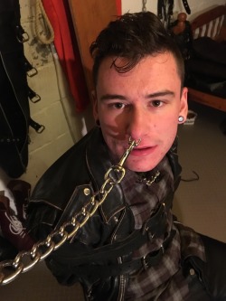 ajsmutt: jamesbondagesx:  Repeat repeat offender restrained for