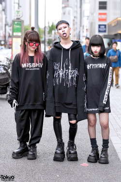 tokyo-fashion:  Kasumi (20), Cham (19), and Baek (17) in monochrome