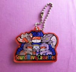 soundwave-and-cassettes:  of course I had to buy this