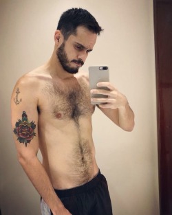 pok4mona:  His instagram is @felipedstefani  