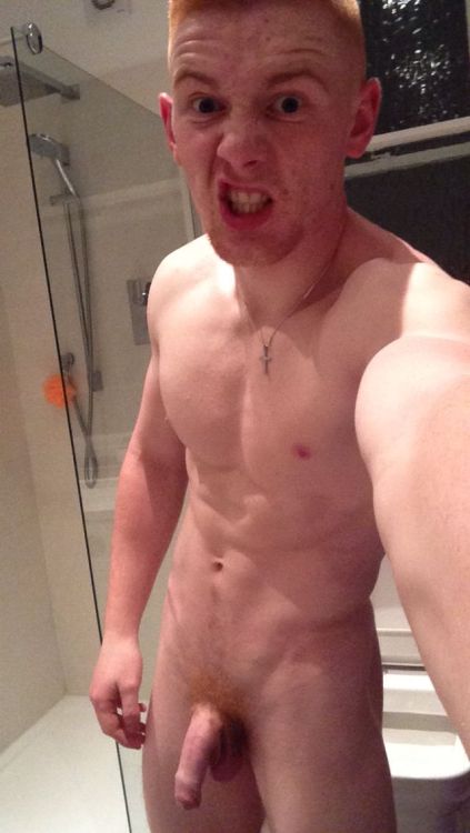 tamirowlands:  realscottishmeat:  bit more of sam. Look at that tight hole.  Redheads are my weakness.Â  <3 
