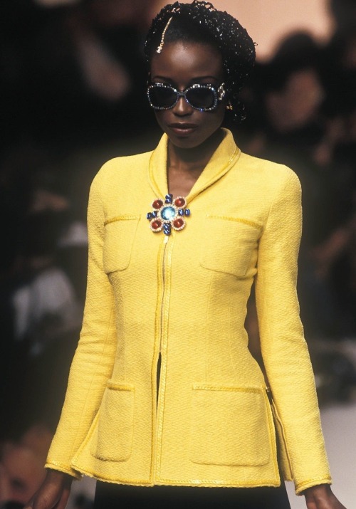 modelsof-color:  Lorraine Pascale at Chanel SS 95