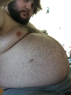 noobbear73:  Food challenges are the best! 10/10 burgers down!