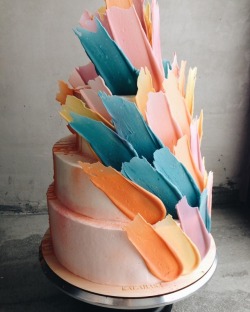 sosuperawesome:  Brushstroke Cake Art by Kalabasa Bakery on InstagramFollow