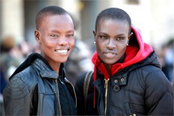 divalocity:  Paris Fashion Week: Top Models Grace & Ajuma