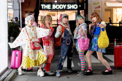 tokyo-fashion:  Rikarin & the Fanatic Tokyo Magazine girls