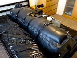 pain-gourmet:  s10boi:  Tieme kindly let me borrow his inflatable