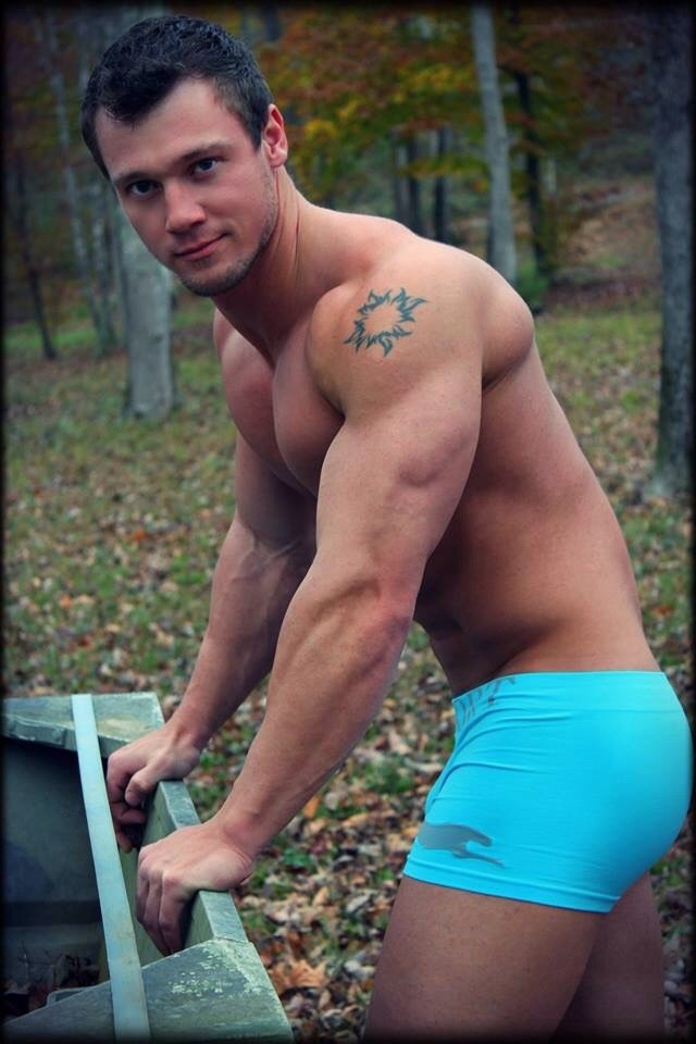 mouthwatering-men: