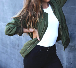 fashionn-enthusiast:  Shop here»  
