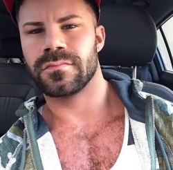 beardburnme:  young_joseph Instagram