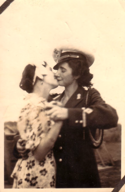  The captain’s girl - c. 1940s - (Via) 