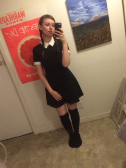 liz-purrr:  My Halloween plans got cancelled so I dressed up