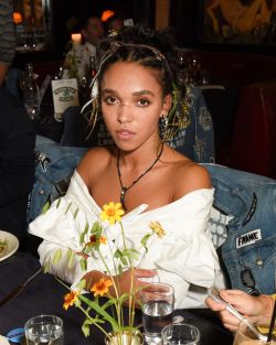 celebritiesofcolor:FKA Twigs attends the FRAME dinner in NYC