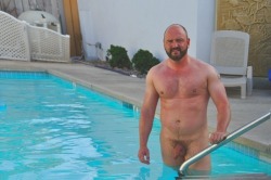 Bears Outside - All Naked, All The Time!