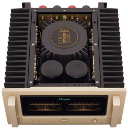 technblog:  Accuphase P7100 