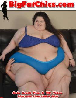 bbwsurf:In this newest update sexy pear shaped USSBBW BiBi finds