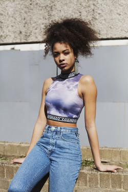 shadelondon:  crop top weather!!!  Available at: http://www.shadelondonstore.com/collections/all/products/shade-polo-crop-top-cloud
