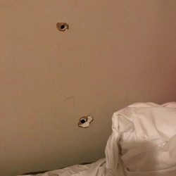 sftcy: There are 3 bullet holes in my room. One grazed my arm.