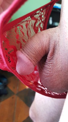 men-wearing-panties: loneleigh:  My clitty.  ManInPanties, PantyMan,