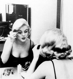 alwaysmarilynmonroe:  Marilyn in 1959. 