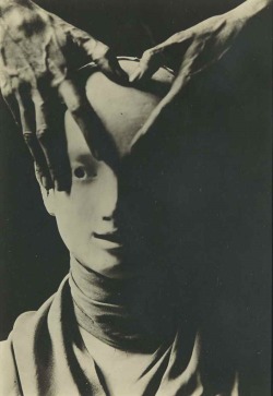 zzzze:  Berenice Abbott, Cocteau’s Hand on Mask of Antigone,