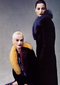 a-state-of-bliss:  Vogue US Dec 1996 - Kylie Bax & Elsa Benitez