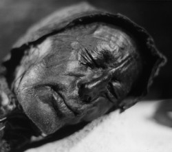 coolartefact:  The Tollund Man. A naturally mummified corpse