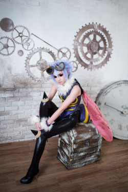 cosplayeverywhere:  Vampire Savior ~ Q Bee 1, 2, 3.