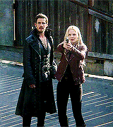 captainswansource:  Captain Swan moments in 4.01 'A tale of two