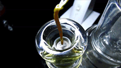weedfreedomfinally:  Dabs All Day