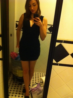 gina-draws:  Went out last night and looked hella fine! Got some