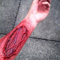 cravehiminallways212:  Fuuhhhh…ummm. I–could you hand me