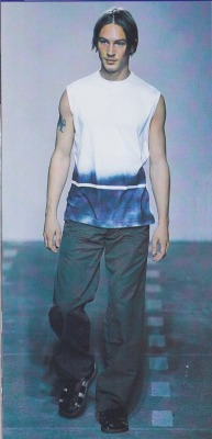fabuloustomhardy:  Young Tommy on the catwalk Photo found by