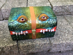 thefabulousweirdtrotters:  Monster Box