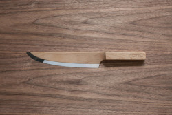 colinquinn:  Trendland.com, maple wood knives
