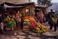 unearthedviews:  AFGHANISTAN. Puli Khumri. 1992.   © Steve McCurry/Magnum