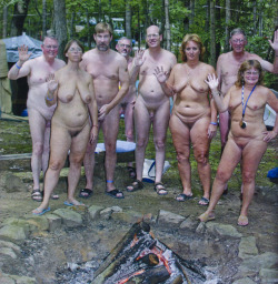 heartlandnaturists:  Thereâ€™s nothing as fun as hanging