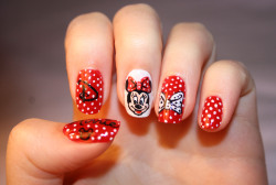 nailpornography:   Minnie Mouse nails for #notw :)  submitted