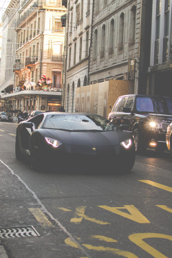 modernambition:  Cruising through the Streets | MDRNA | Instagram