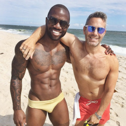 newkongunbound:  Kevin Carnell & Andy Cohen 