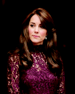 theroyalsandi:   The Duchess of Cambridge to welcome the President